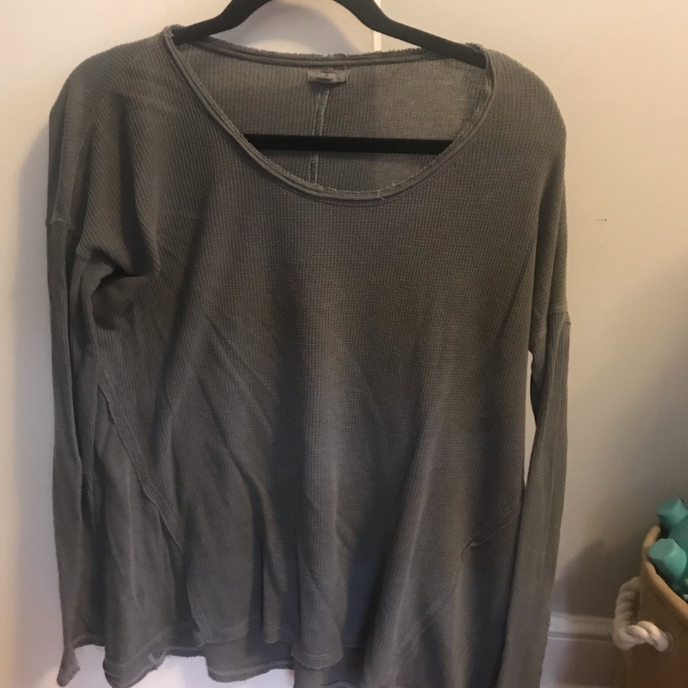 Grey long sleeve